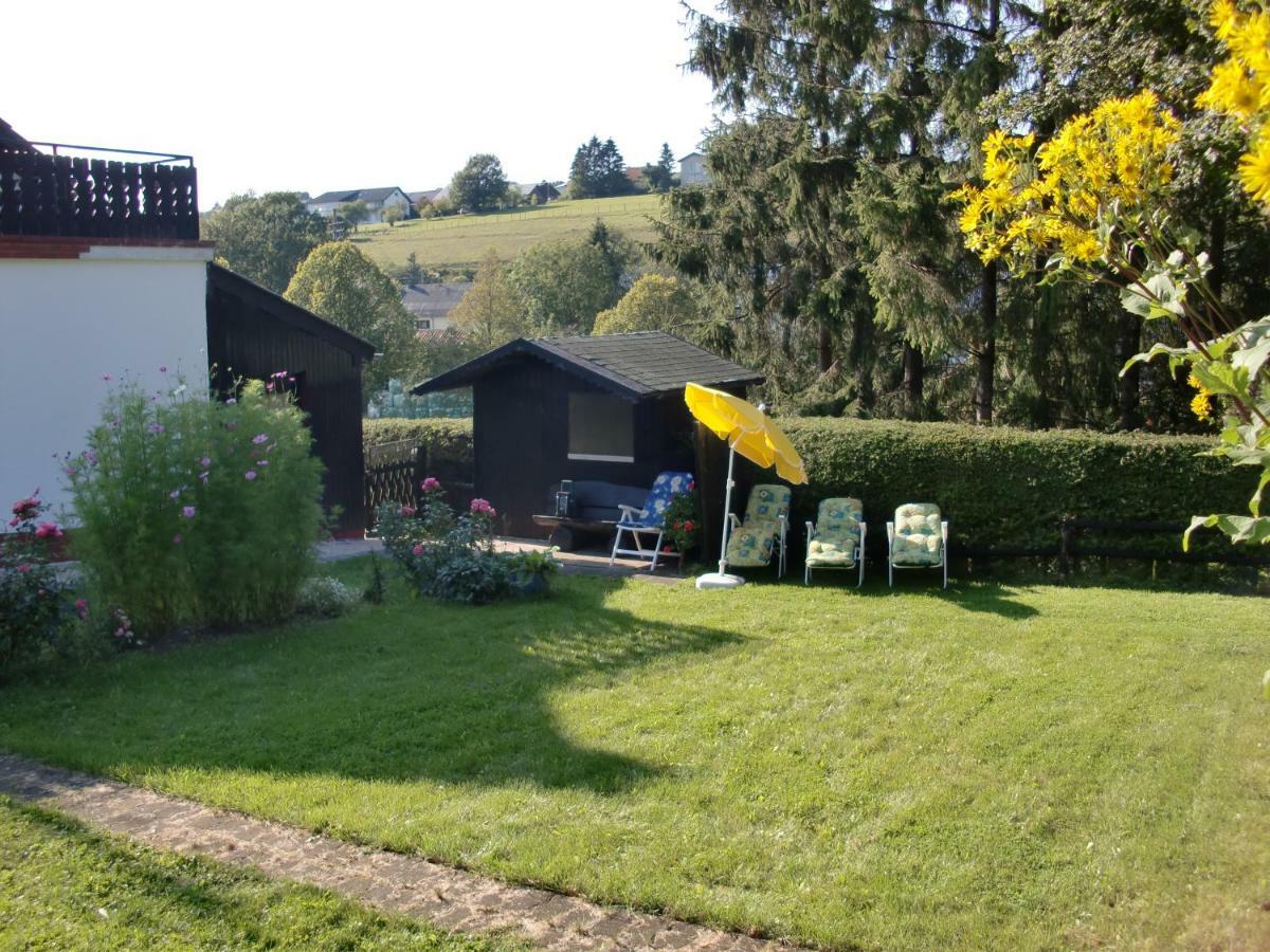 Ferienhaus Margaretha Hallschlag Exterior foto